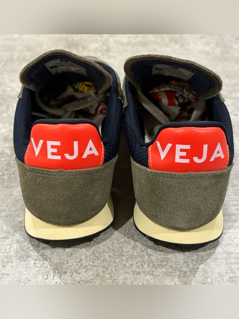 Veja Rio Branco Sneaker - Picture 7 of 14